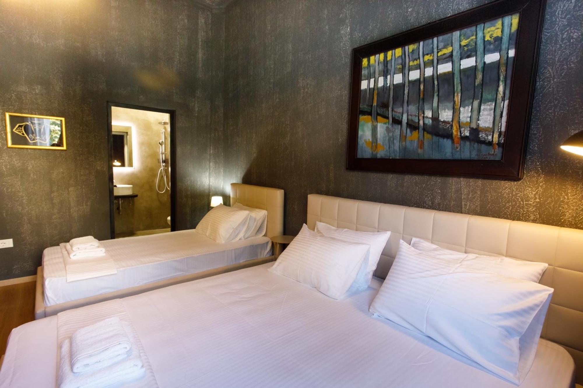 Studio31Apartments Tirana City Center ภายนอก รูปภาพ